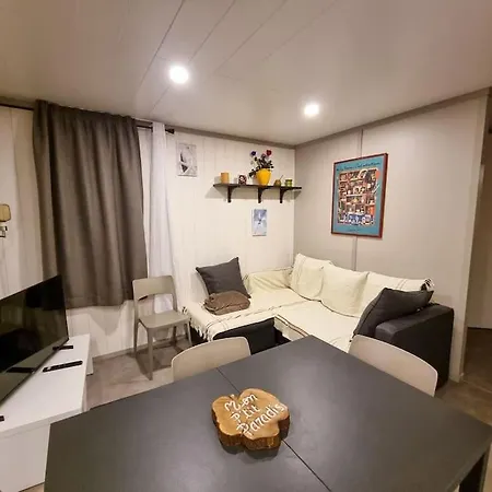 La 27 ~ Cosy Au Bord Du De Peyre *